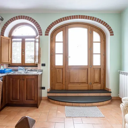 Apartment Bright Flat With Private Parking! Lucca